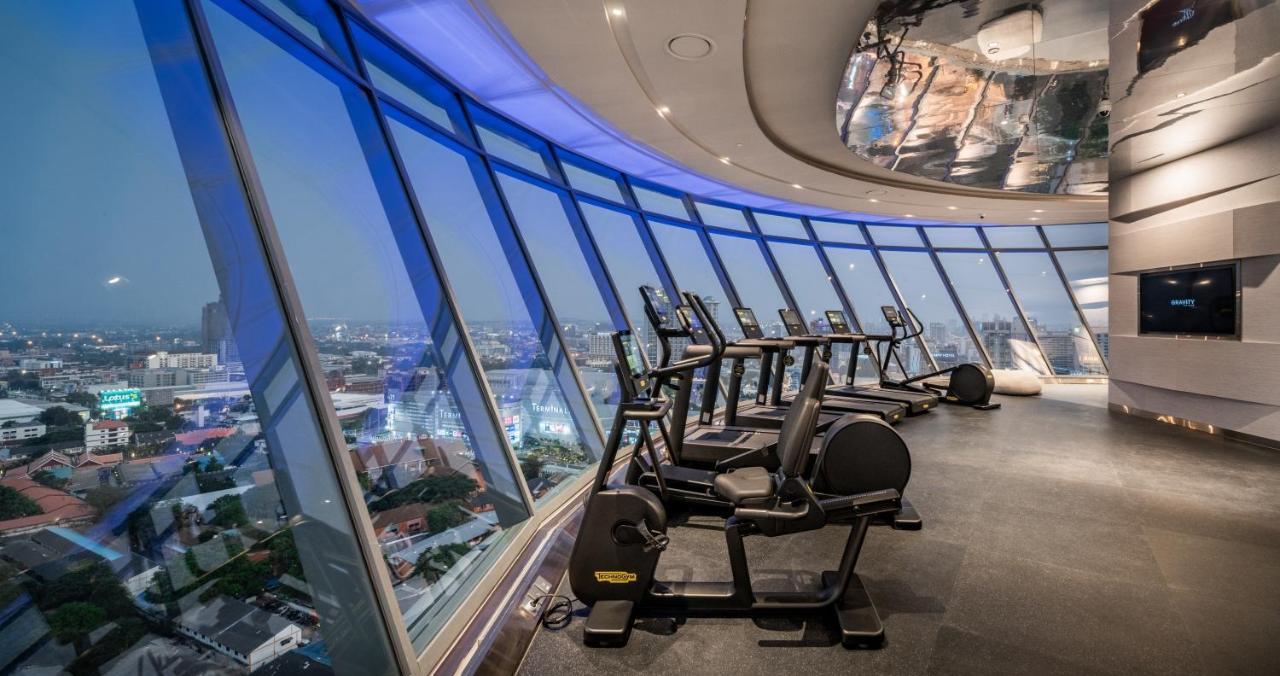 Grande Centre Point Space Pattaya Εξωτερικό φωτογραφία The gym at the 39th floor