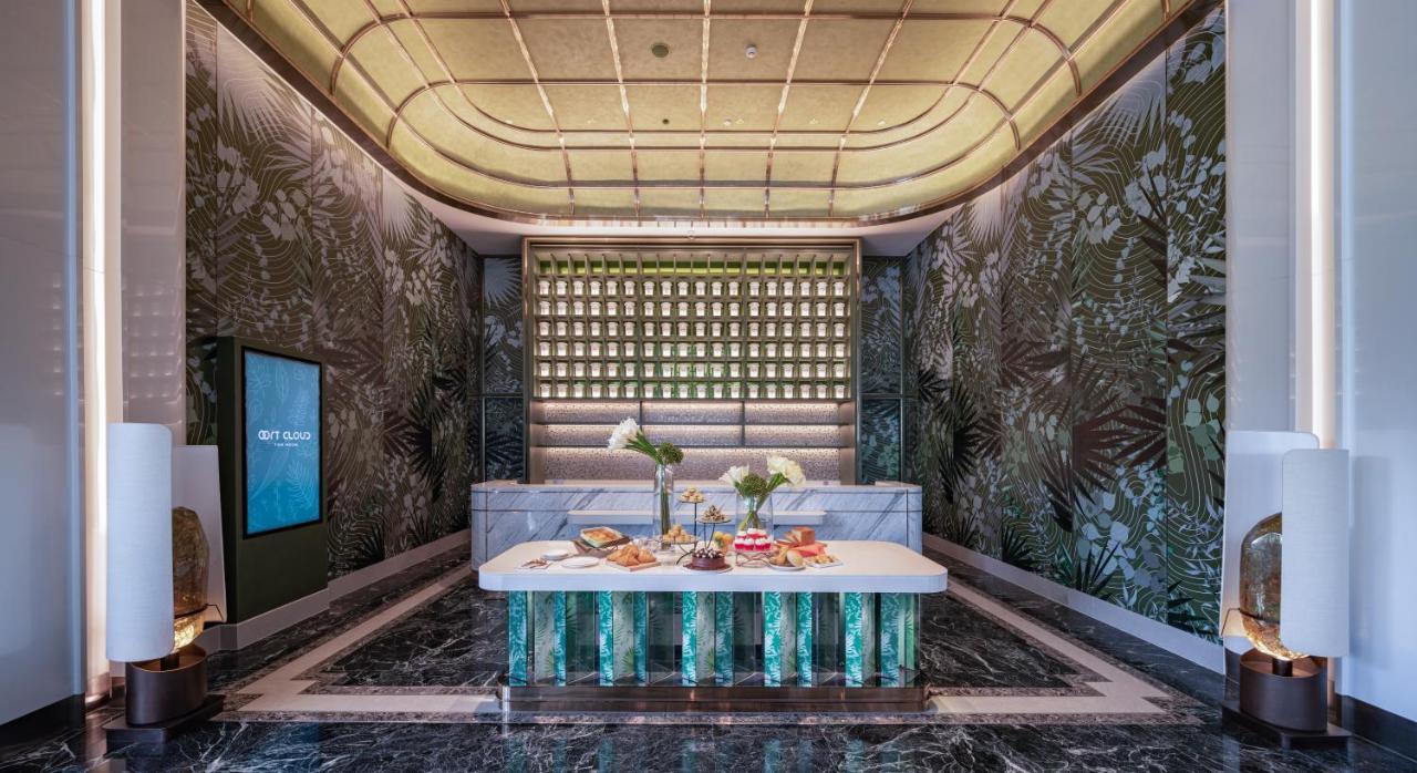 Grande Centre Point Space Pattaya Εξωτερικό φωτογραφία The lobby of the hotel