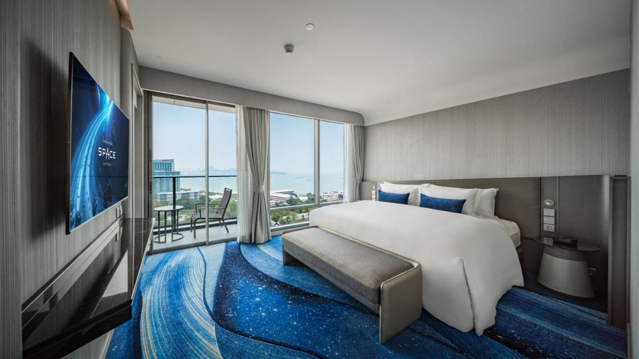 Grande Centre Point Space Pattaya Εξωτερικό φωτογραφία Deluxe Ocean View Room